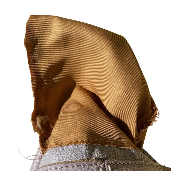 The Sak Exclusive Lavender Studded Leather Shoulder Bag adjustable strap. - Picture 11 of 14